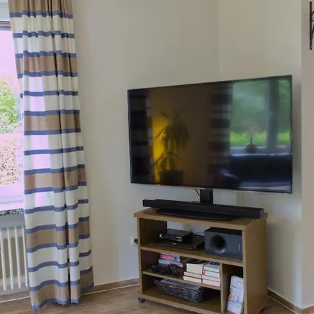 Inselblume 40 - Mit Garten In Daenschendorf