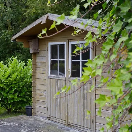 Inselblume 40 - Mit Garten In Daenschendorf *